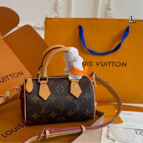 Louis Vuitton Handbags - Louis Vuitton Mini Monogram Brown and Tan Bag